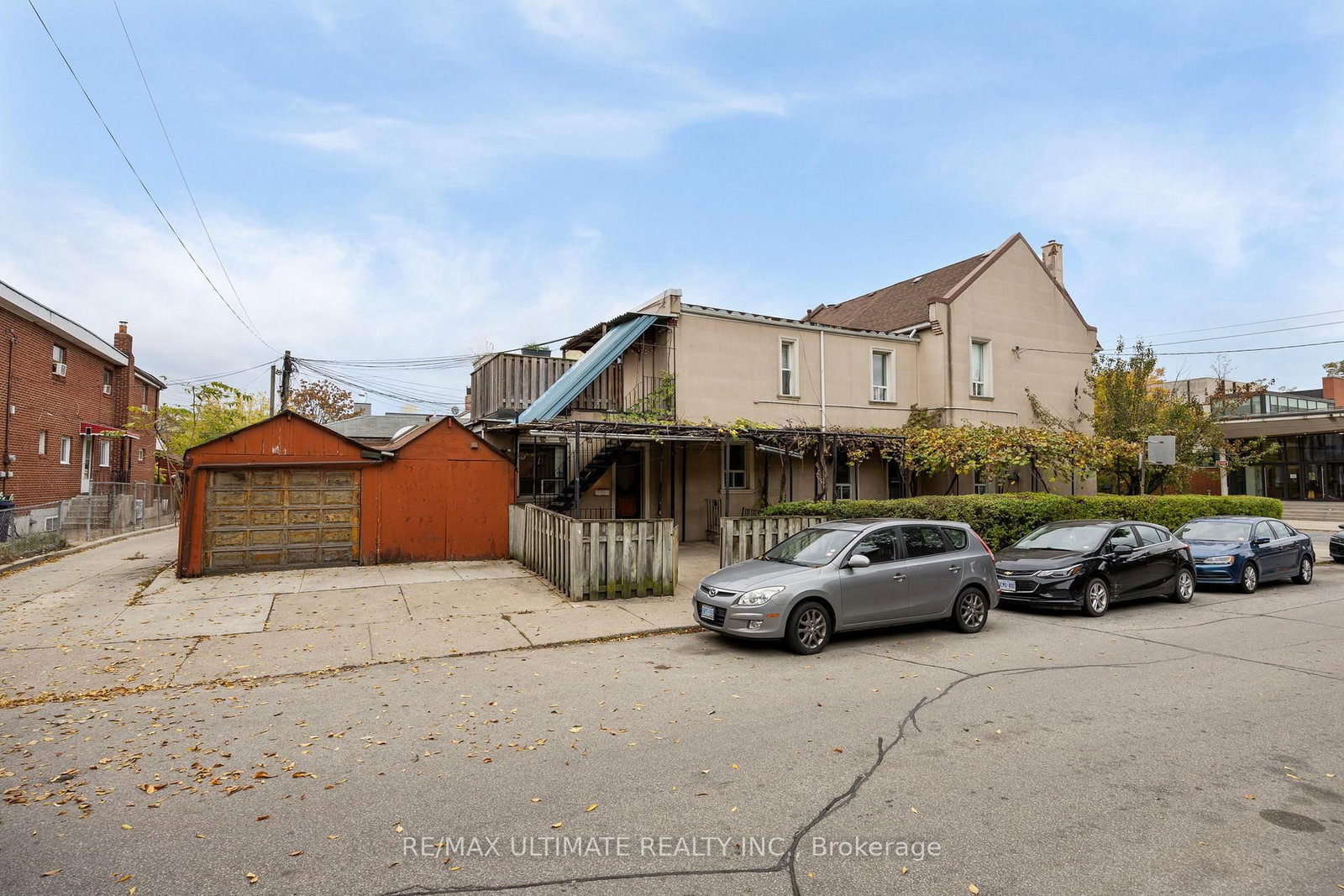 Listing Image 44
