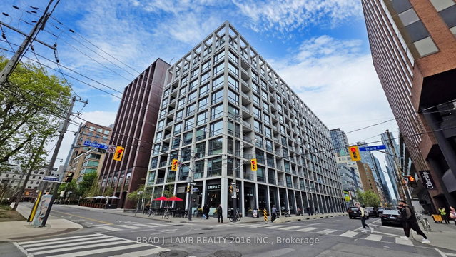 518 - 39 Brant Street W