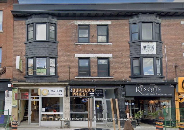 D - 406A Bloor Street W