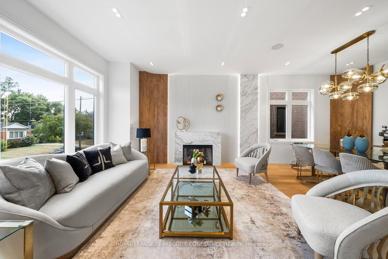 338A Horsham Ave, Toronto, M2R 1G6 | Image 3