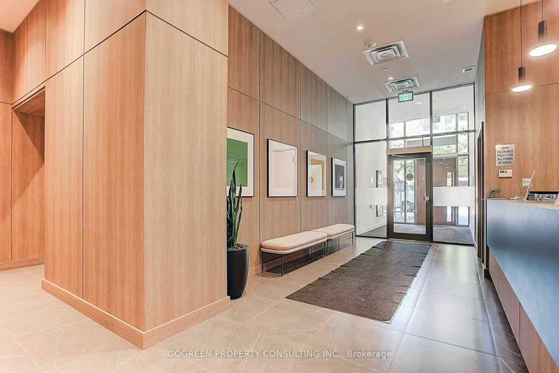 704 - 81 Wellesley St E, Toronto, M5Y 0C5 | Image 2