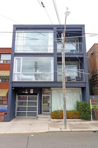 Semi-Detached House leased at 1B-214 Bathurst Street, Toronto, Ontario, M5T 2R9 - Trinity-Bellwoods - MLS: C12501104