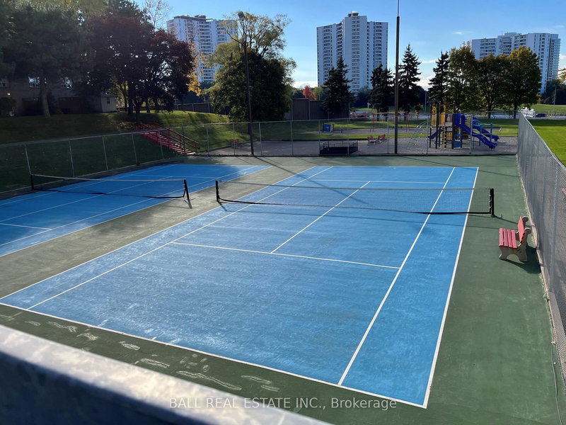 1610 - 5 Parkway Forest Dr N, Toronto, M2J 1L2 | Image 3