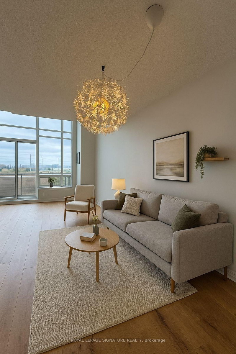 812 - 1720 Eglinton Ave E, Toronto, M4A 2X8 | Image 2