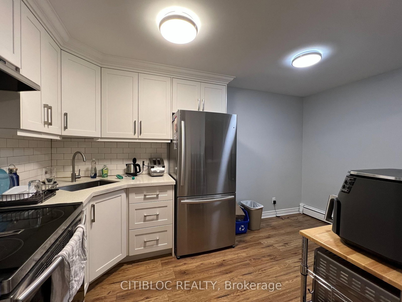 336 Clinton Street - Photo 4