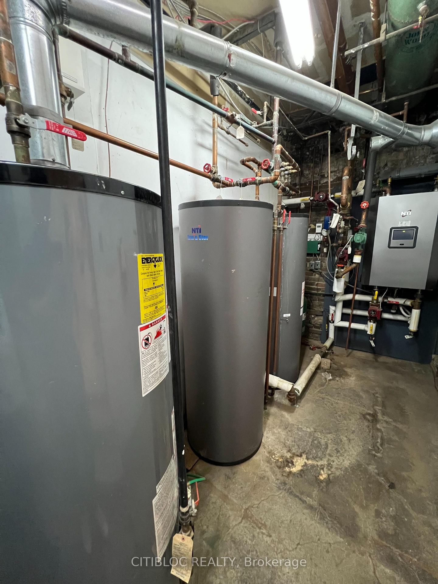 336 Clinton Street - Photo 6