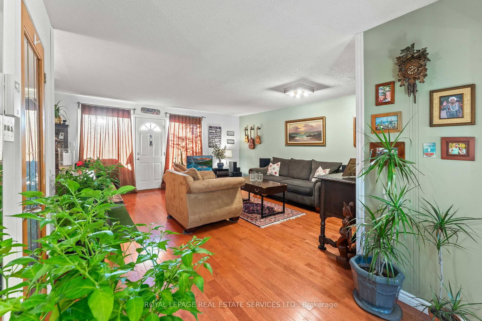 Listing Image 7