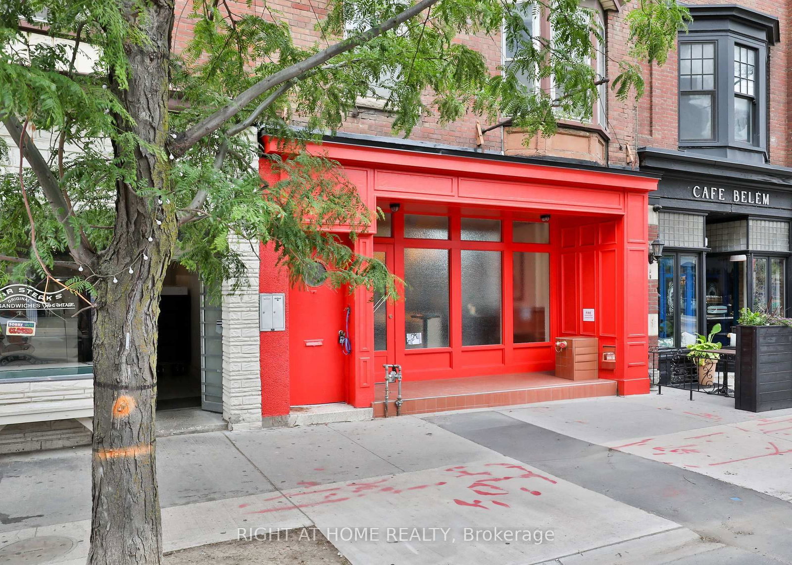 550 College Street, Unit REAR