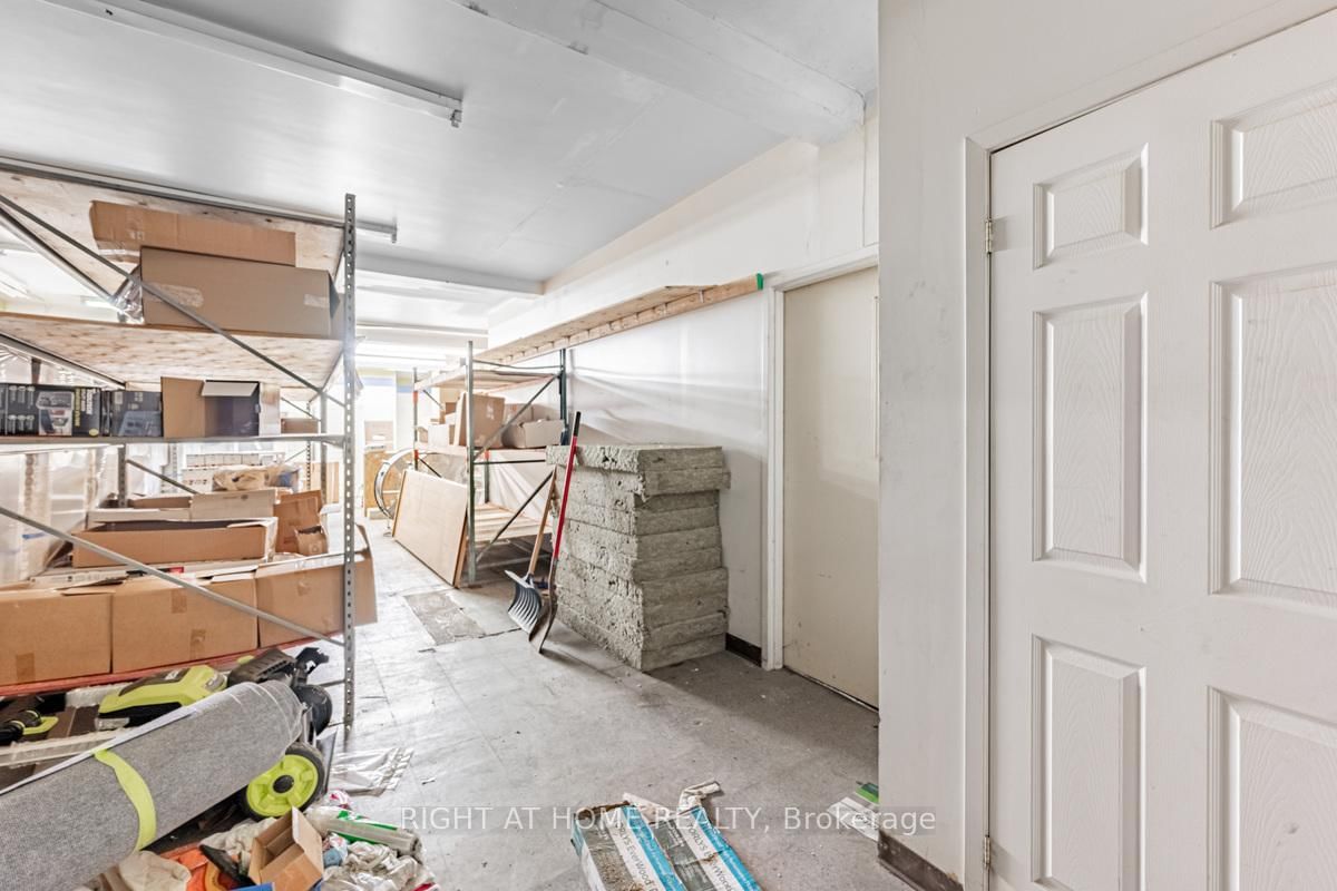 550 College Street, Unit REAR - Photo 4