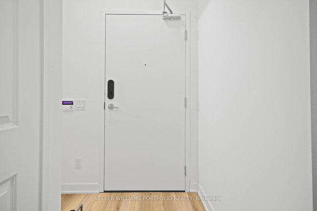 223 - 543 Richmond Street W