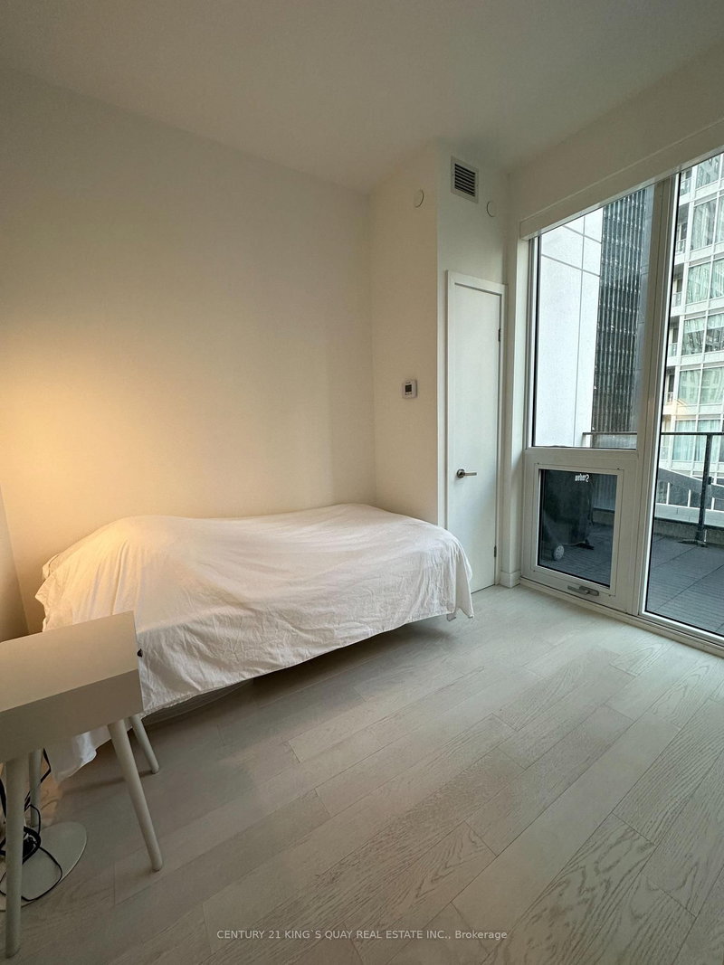 719 - 77 SHUTER St, Toronto, M5B 0B8 | Image 3