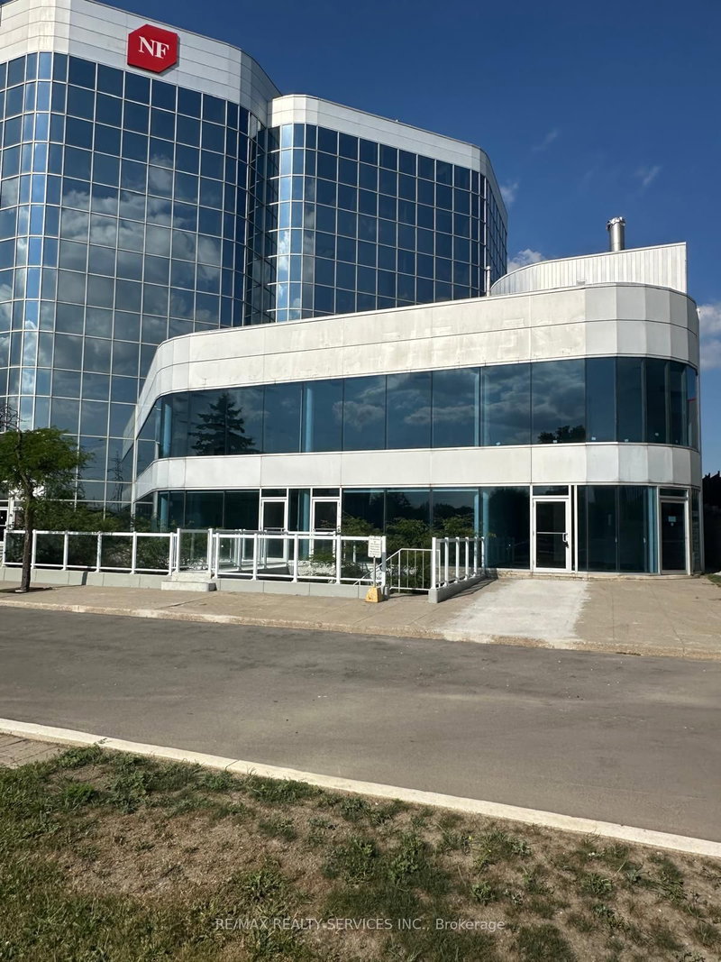 104 - 105 Gordon Baker Rd, Toronto, M2H 3P8 | Image 2