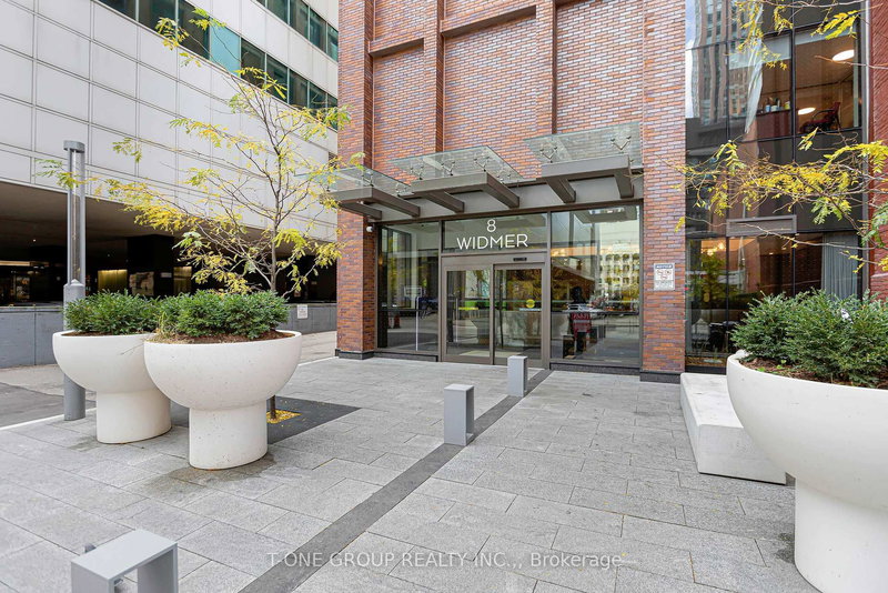 808 - 8 WIDMER St, Toronto, M5V 2E7 | Image 2