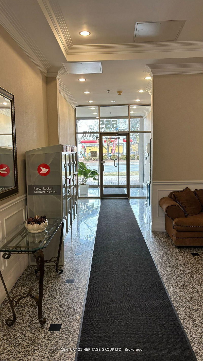 503 - 555 Wilson Heights Blvd, Toronto, M3H 6B5 | Image 3