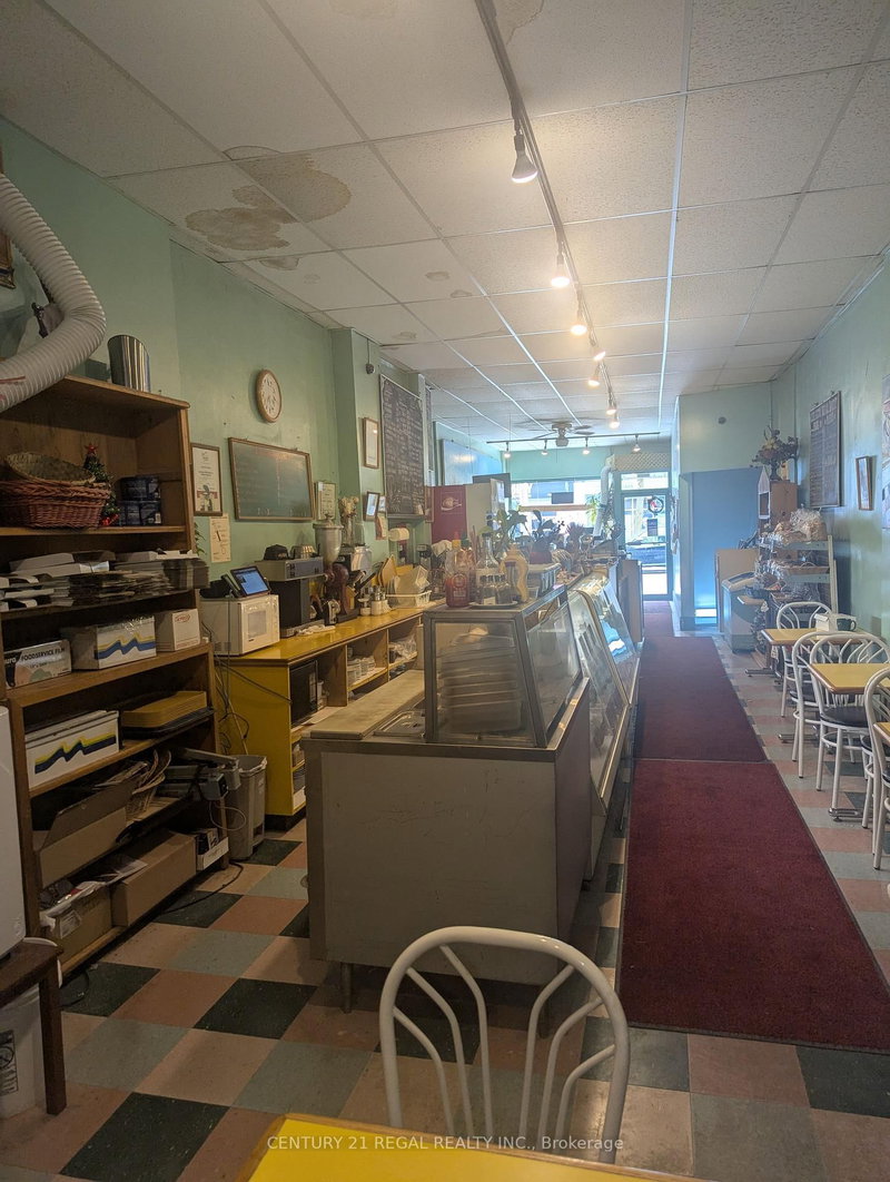 460 Bloor St W, Toronto, M5S 1X8 | Image 2