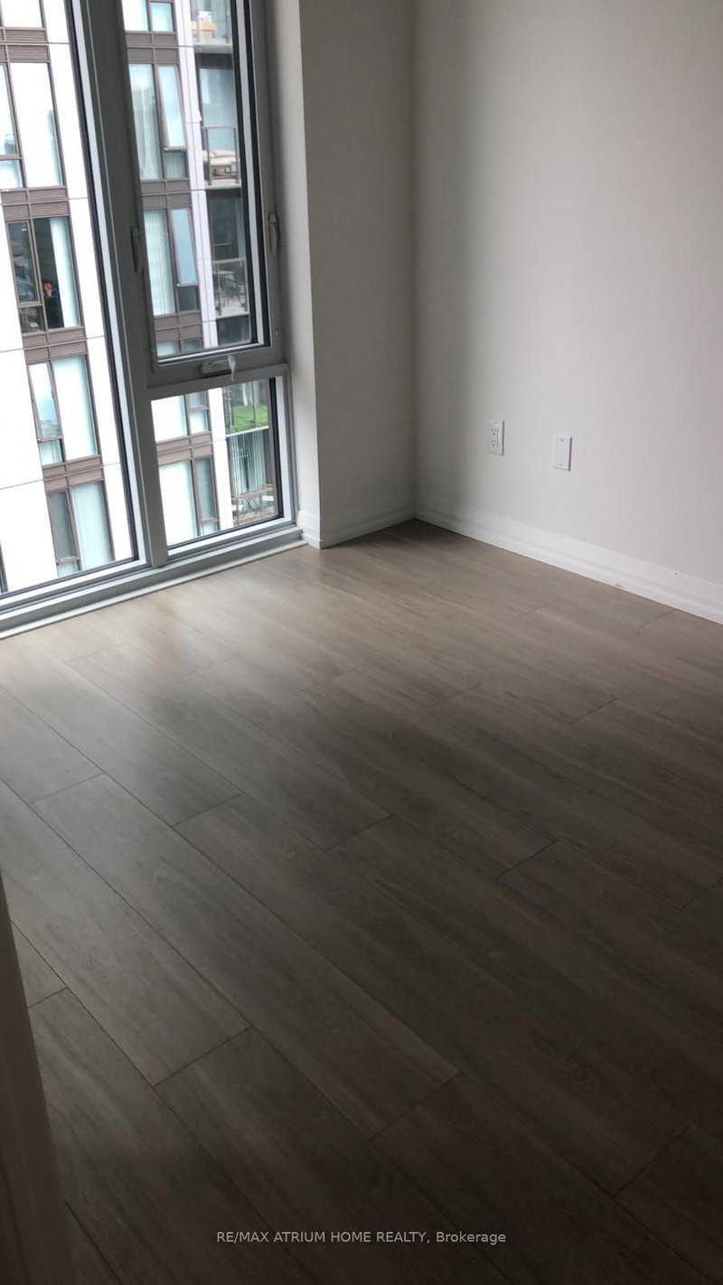 3703 - 8 Widmer St, Toronto, M5V 0W6 | Image 2