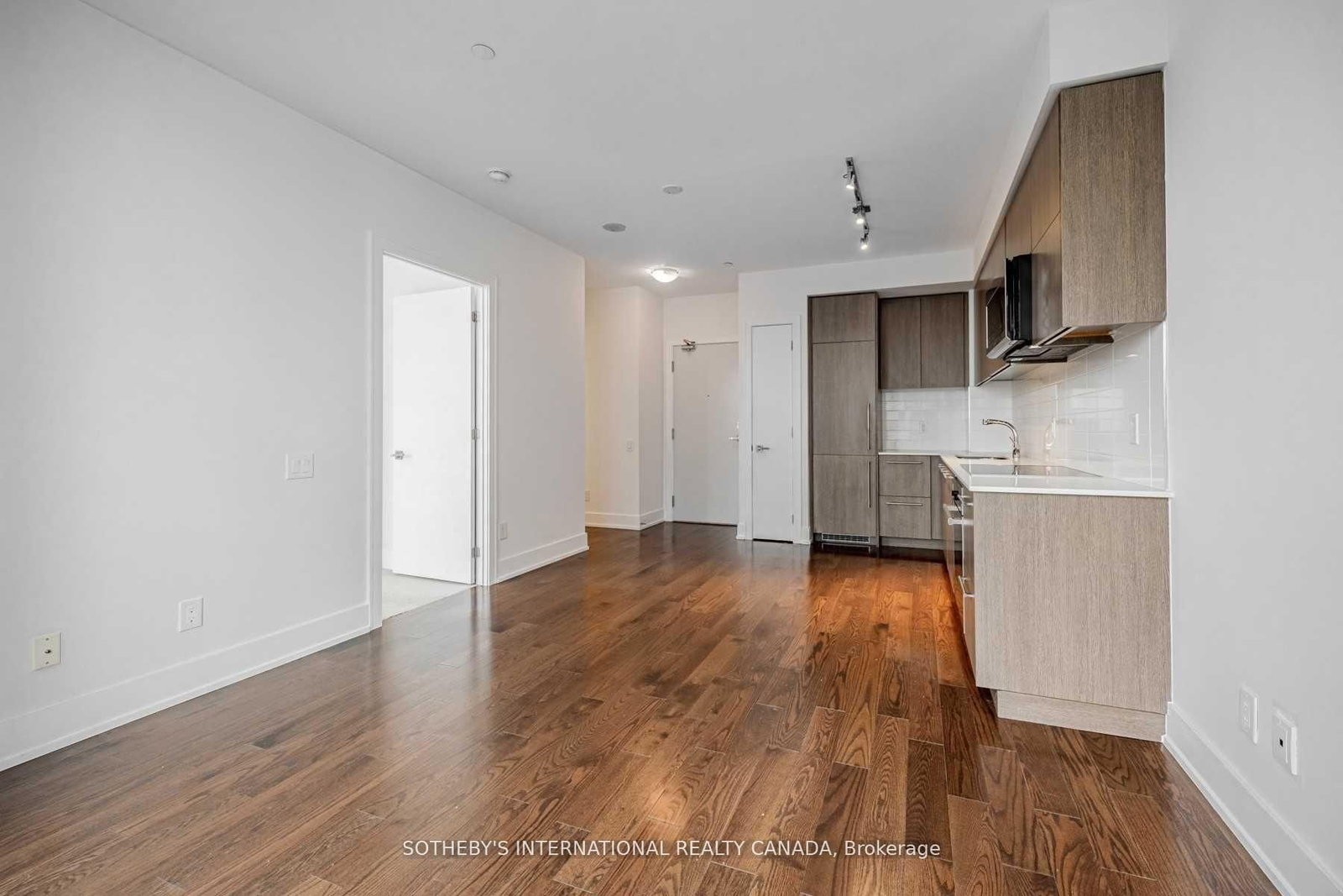 170 Avenue Road, Unit 1104 - Photo 9