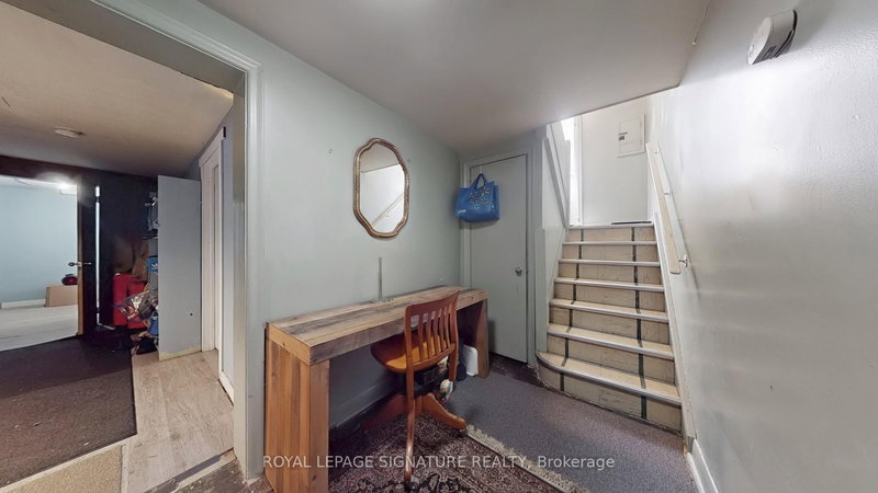 Bsmt - 174 Caribou Rd, Toronto, M5N 2B6 | Image 3