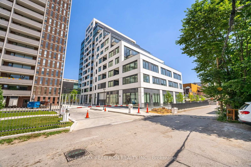 1106 - 664 Spadina Ave, Toronto, M5S 2H7 | Image 2