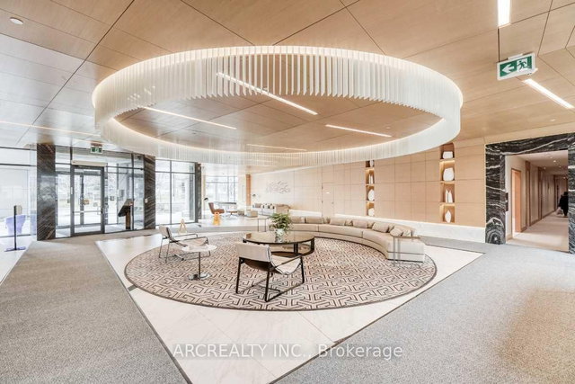 509 - 99 The Donway W