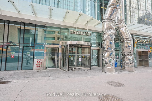 3312 - 1 Bloor Street E