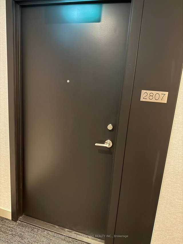 2807 - 82 Dalhousie Street