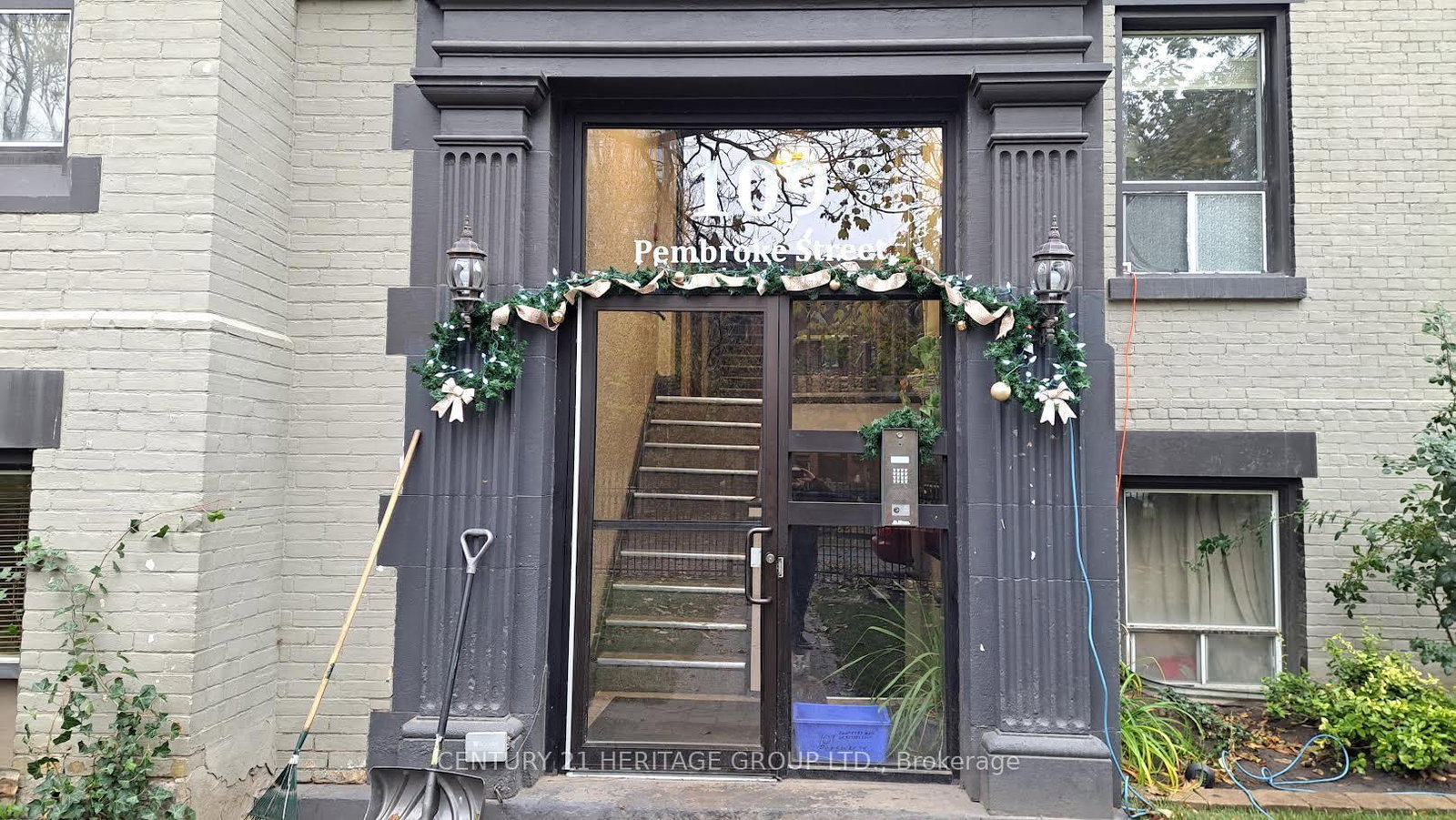 109 Pembroke Street - Photo 4