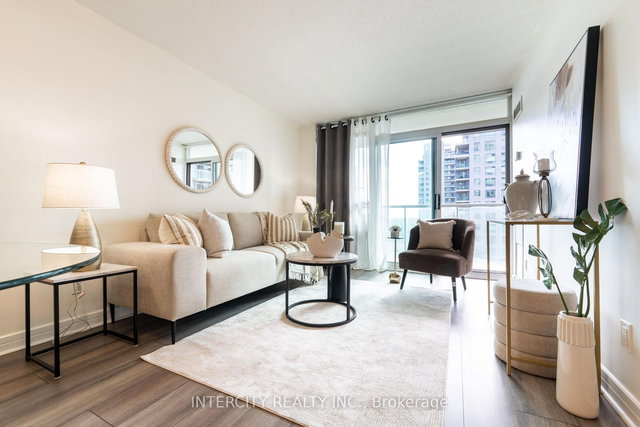 1706 - 16 Harrison Garden Boulevard