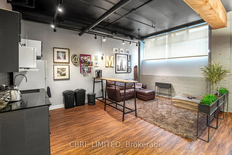 101 - 80 Sherbourne St, Toronto, M5A 2R1 | Image 3