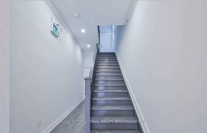 202 - 414 Dundas St E, Toronto, M5A 2A8 | Image 2