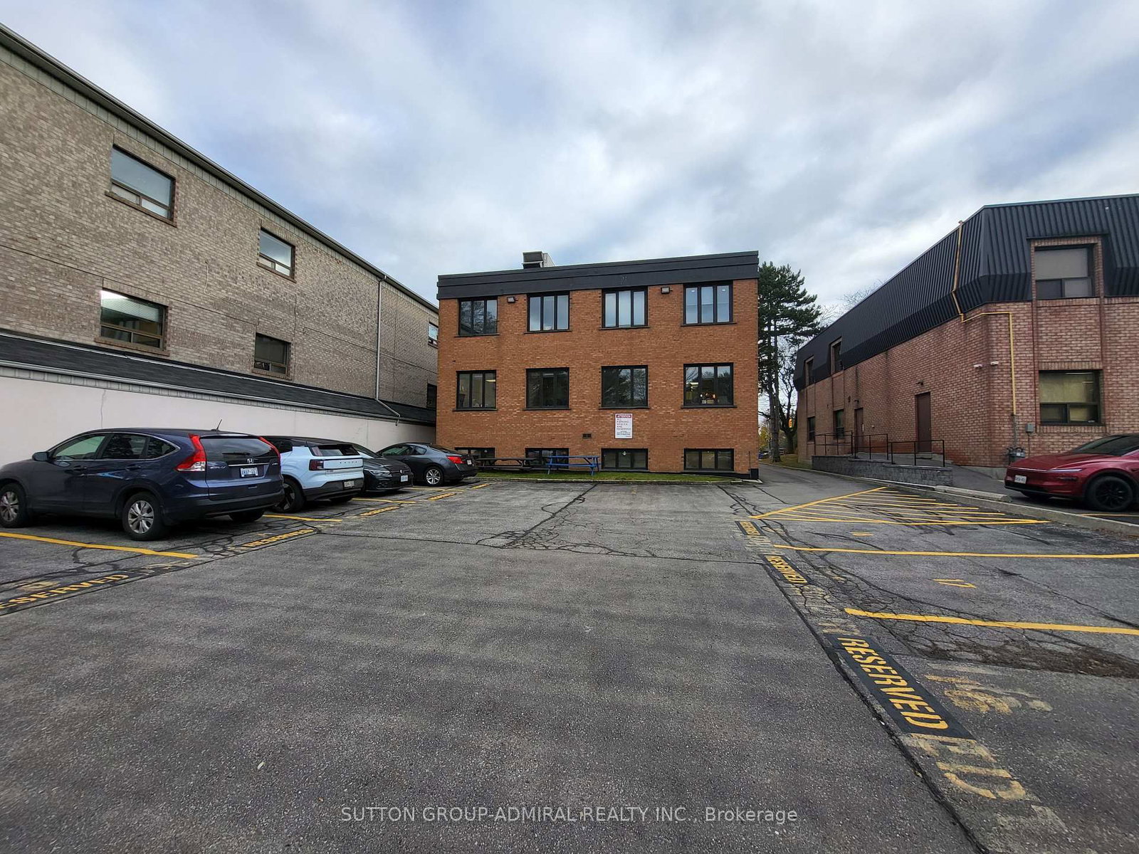 300 Sheppard Avenue W, Unit 100 - Photo 13