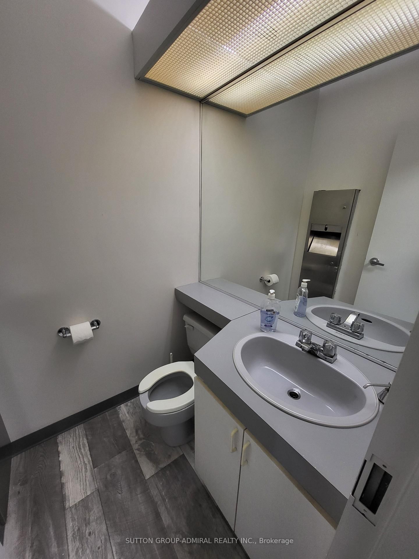 300 Sheppard Avenue W, Unit 100 - Photo 6