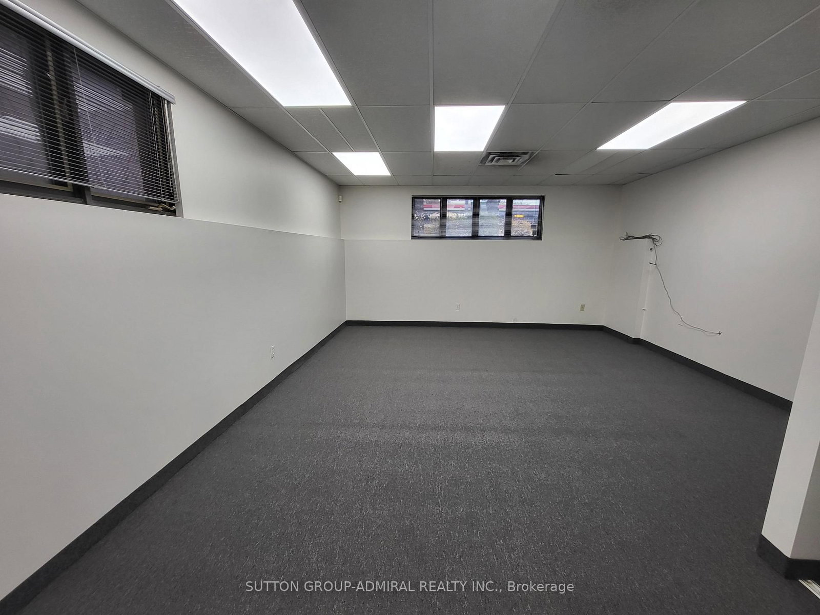 300 Sheppard Avenue W, Unit 100 - Photo 8