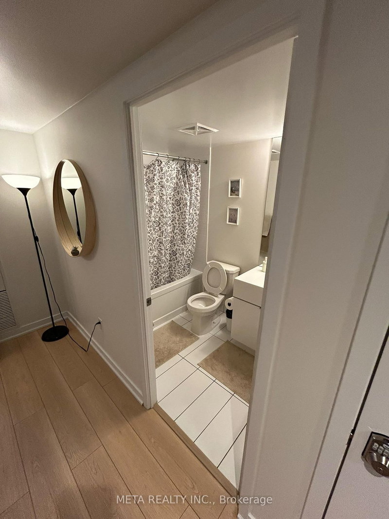 706 - 151 Dan Leckie Way, Toronto, M5V 4B2 | Image 3