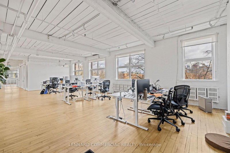 400 - 72 Stafford St, Toronto, M6J 2R9 | Image 3