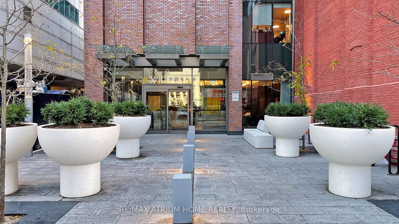3703 - 8 Widmer St, Toronto, M5V 0W6 | Image 3