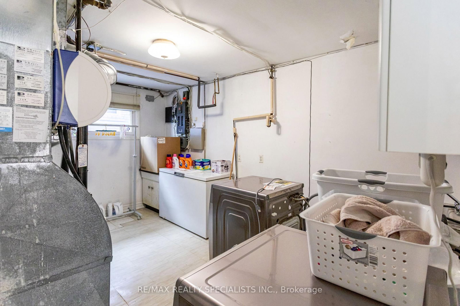 Listing Image 45