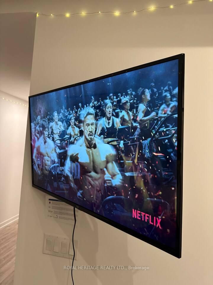 2020 Bathurst Street, Unit 711 - Photo 13