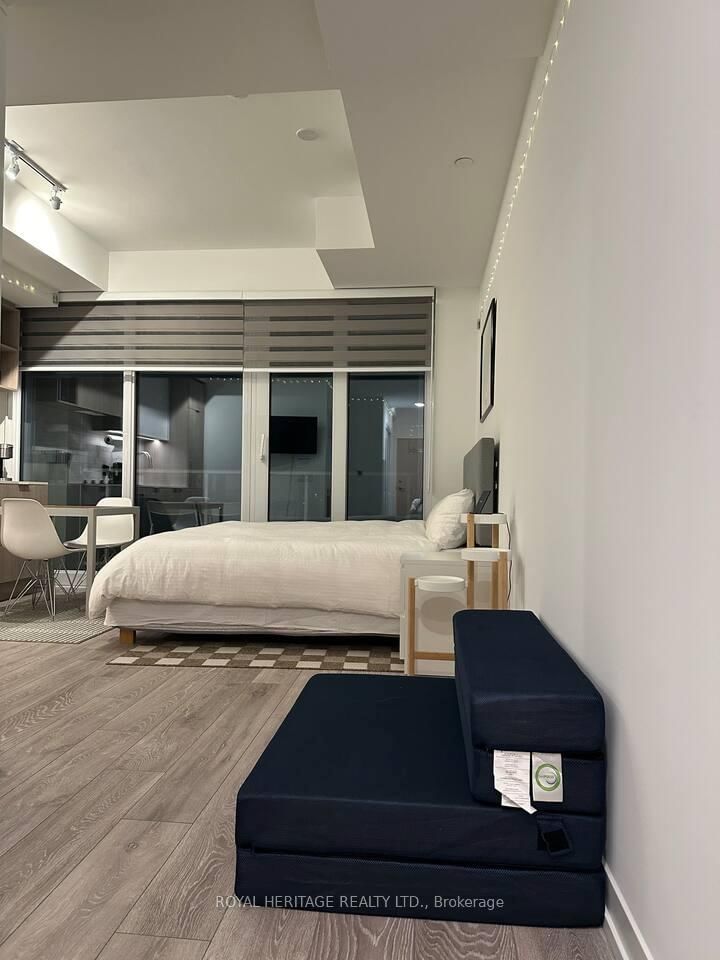 2020 Bathurst Street, Unit 711 - Photo 17