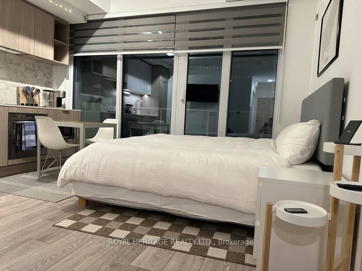 2020 Bathurst Street, Unit 711 - Photo 18