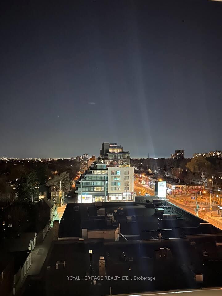 2020 Bathurst Street, Unit 711 - Photo 37