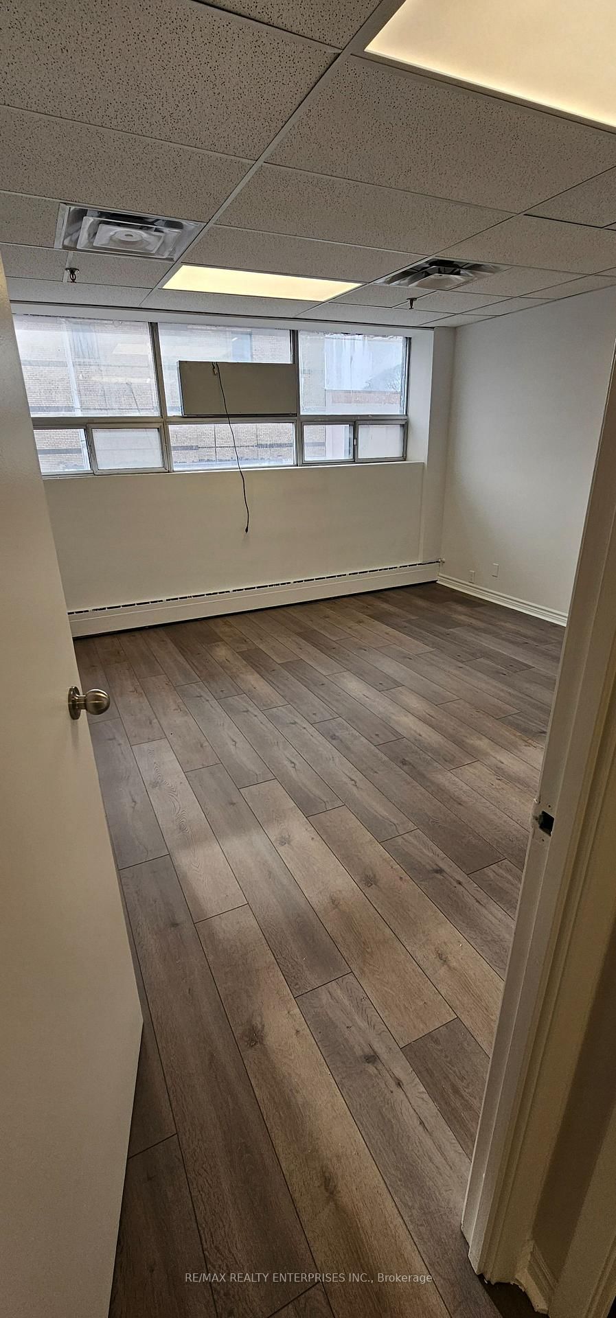 670 Bloor Street W, Unit 202 - Photo 8