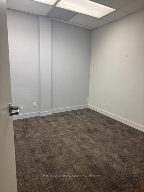 250 Eglinton Avenue W, Unit 200 - Photo 7