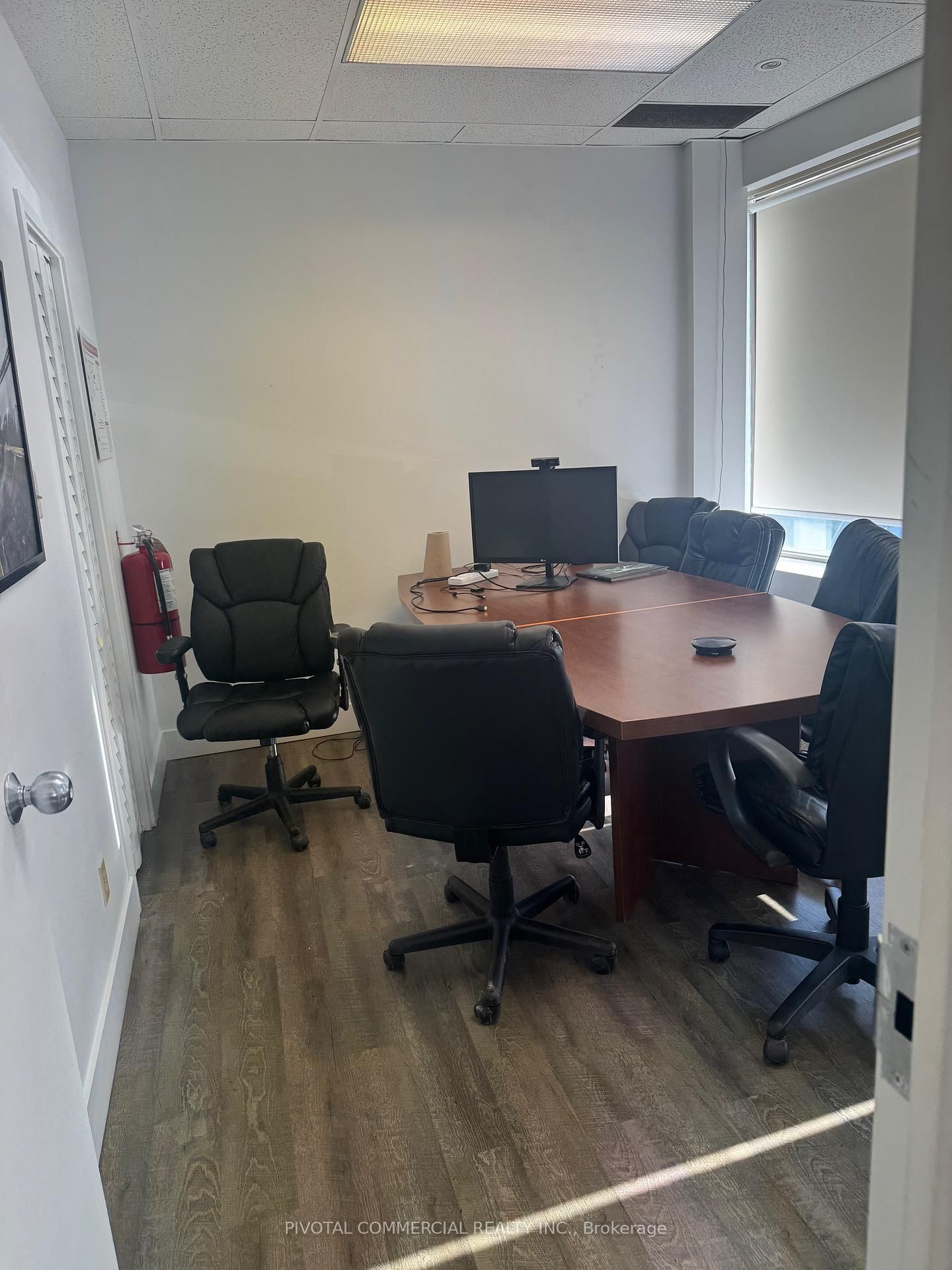 250 Eglinton Avenue W, Unit 253 - Photo 8