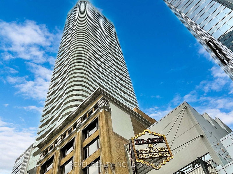 2412 - 197 Yonge St, Toronto, M5B 1M4 | Image 2