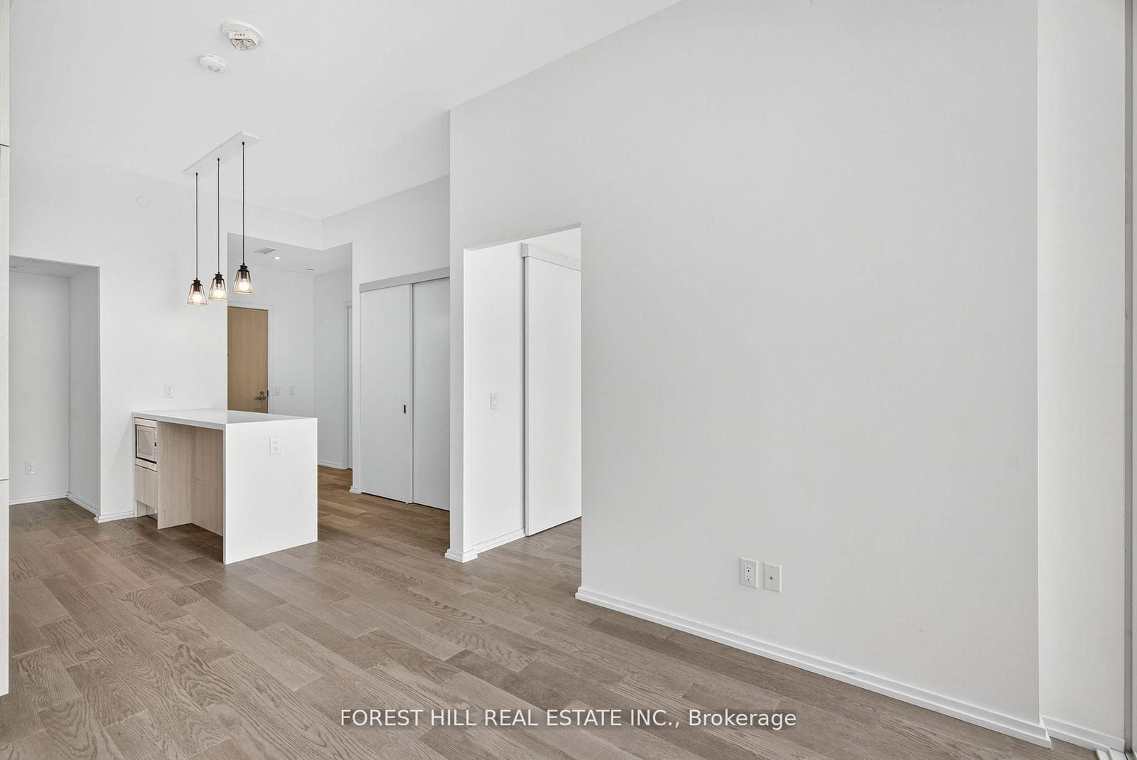 8 Hillsdale Avenue E, Unit 1241 - Photo 14