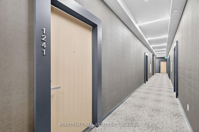 1241 - 8 Hillsdale Avenue E