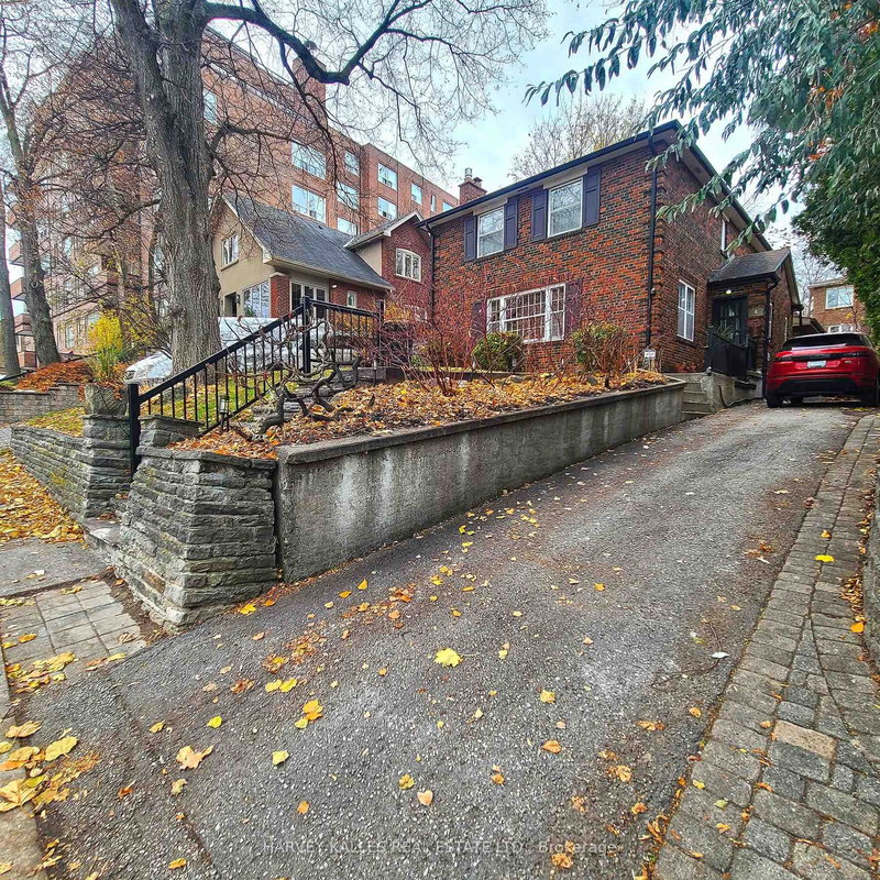 Bsmt - 4B Mayfair Ave, Toronto, M5N 2N4 | Image 3