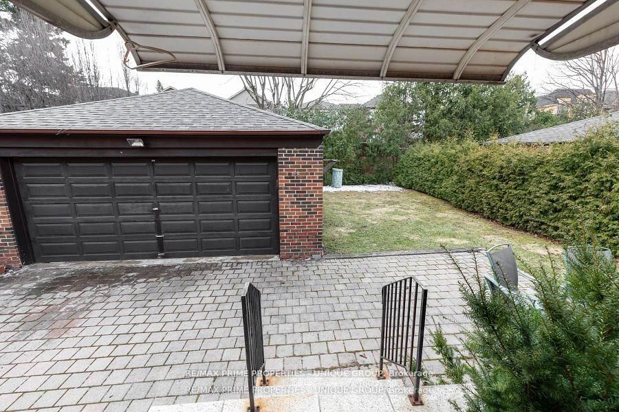 Listing Image 43