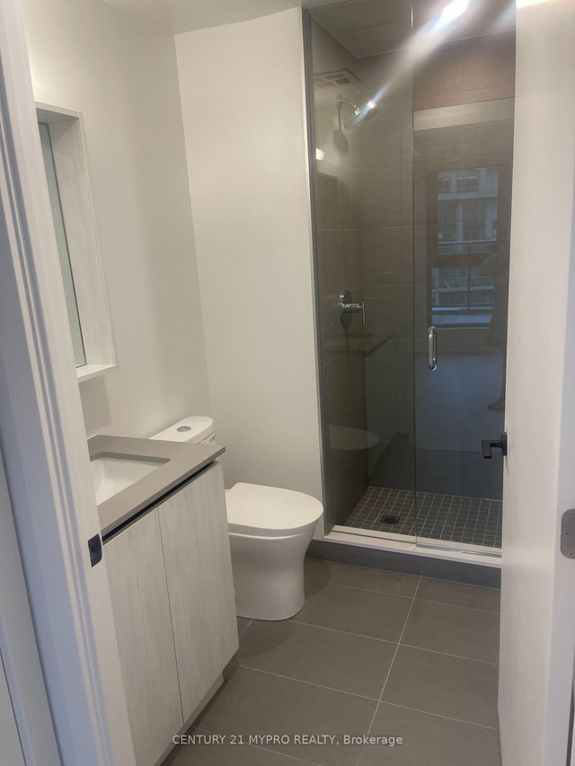 803 - 35 Parliament Street